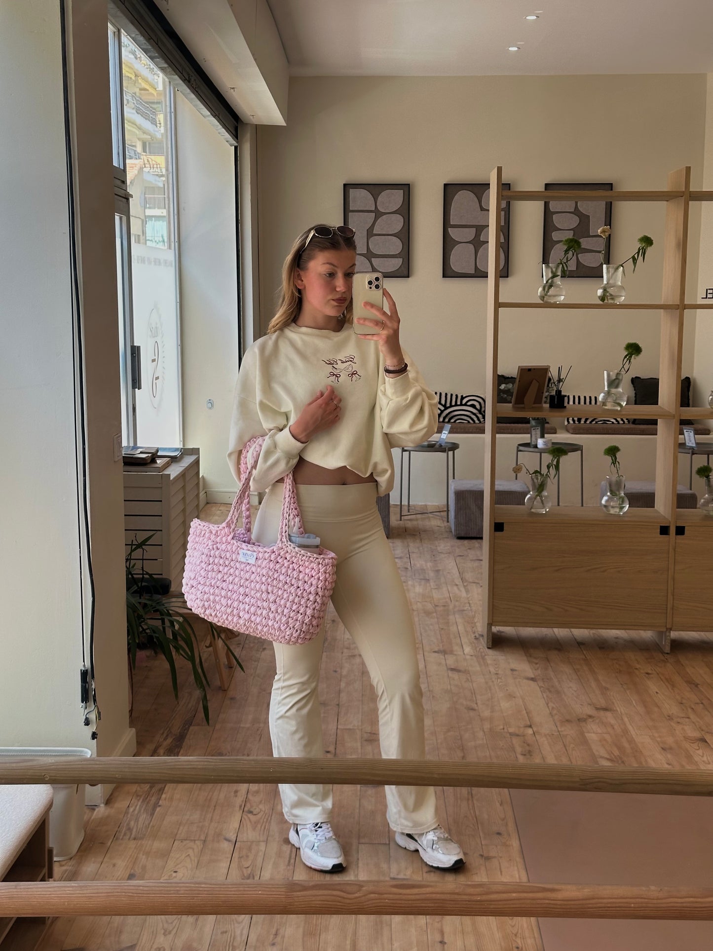 Tote bag